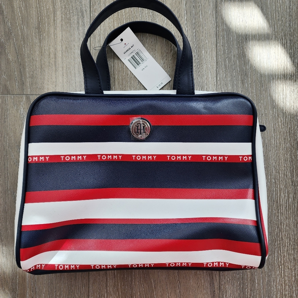 Tommy Hilfiger Cosmetic Bag NWT